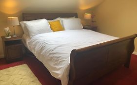 Railway Avenue Rooms